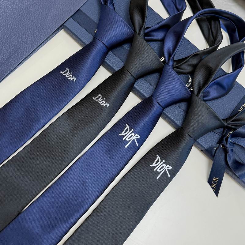 Dior Tie hm25